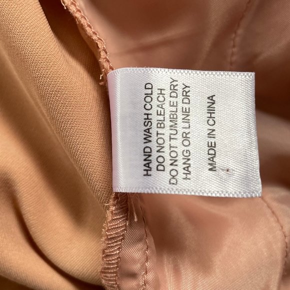 Ecru Studios light rose/tan Wide Leg Cropped Pants women’s size large - Picture 9 of 9